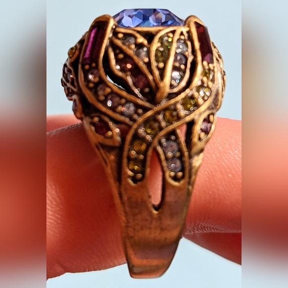 Heidi Daus Vintage Crystal Gold Tone Cocktail Sparkly Statement Ring size 10.5 - Picture 3 of 8